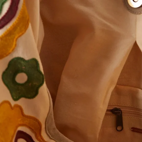 Free People Hypnotized Slouchy Tote NWT - Picture 5 of 6